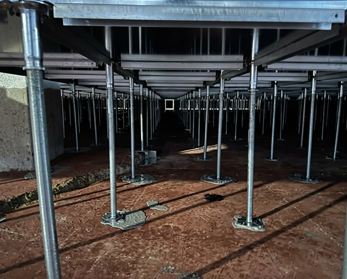 H-Range pedestal view 3